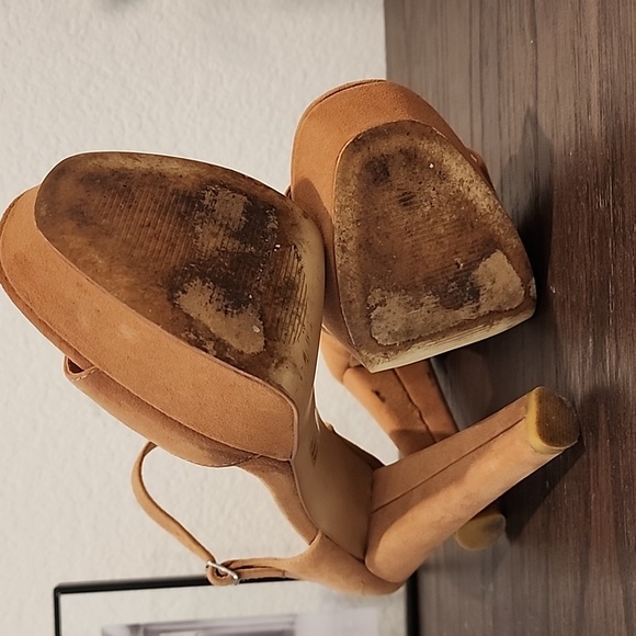 Steve Madden "Presae" platform suede heel - size 10 - Pre-owned - Picture 11 of 12